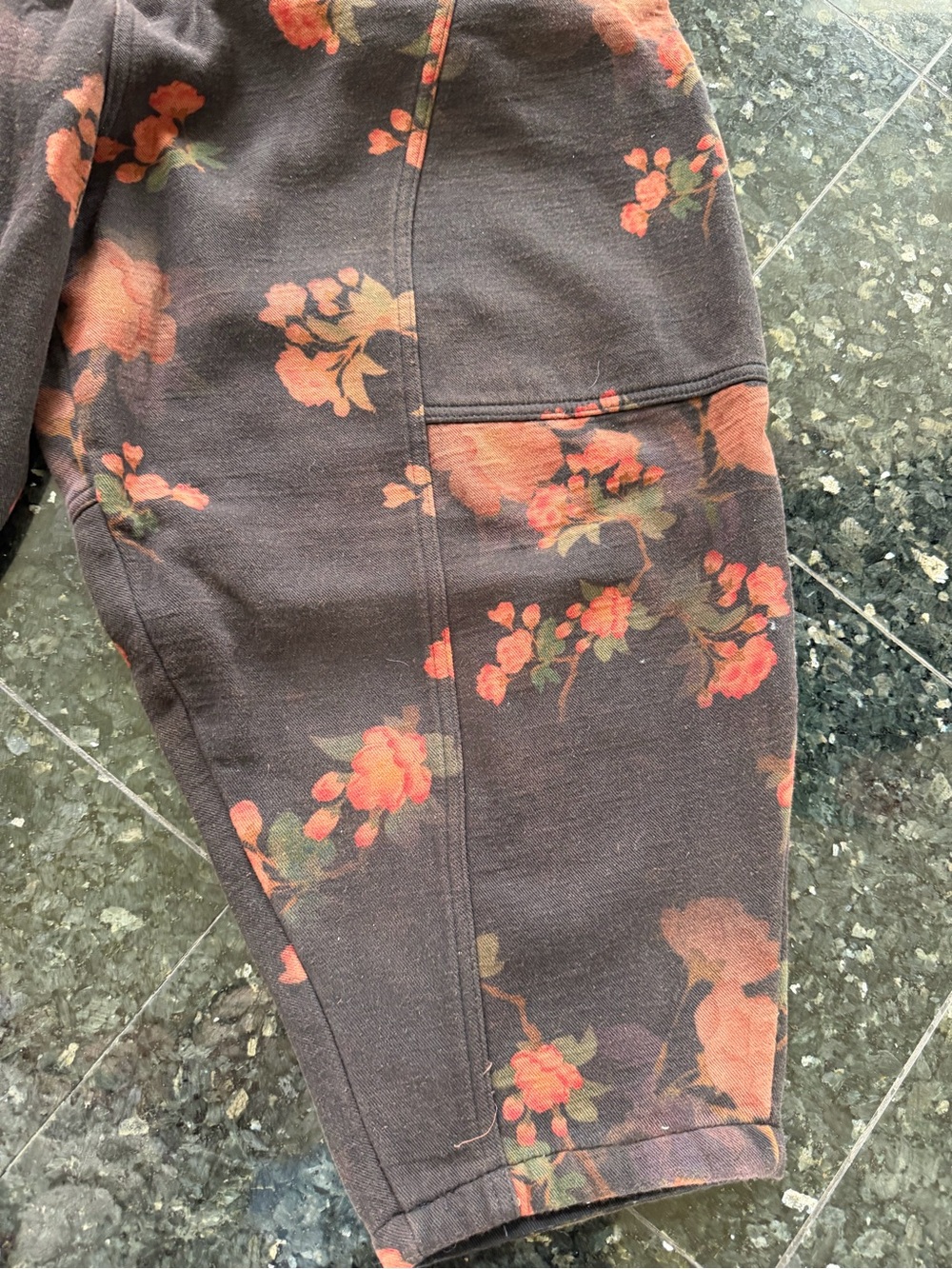 Floral Print Drawstring Sweatpants - Charcoal with Orange Flowers - Picture 3 of 9